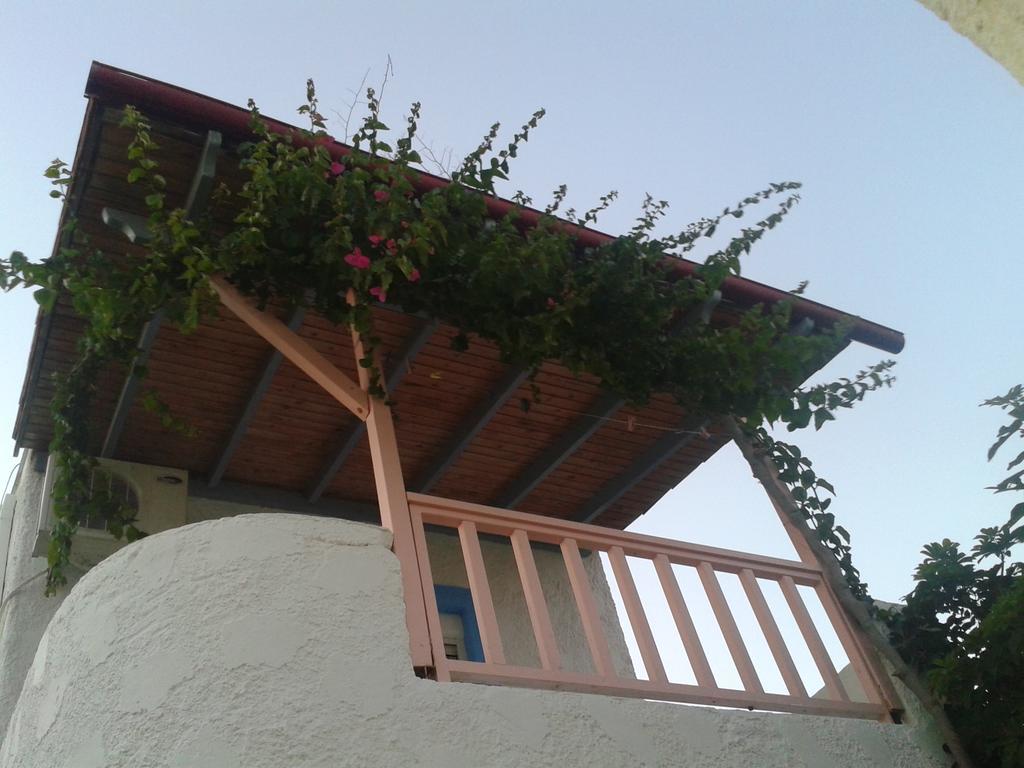 Βig Βlue Apartments Makrýgialos Quarto foto